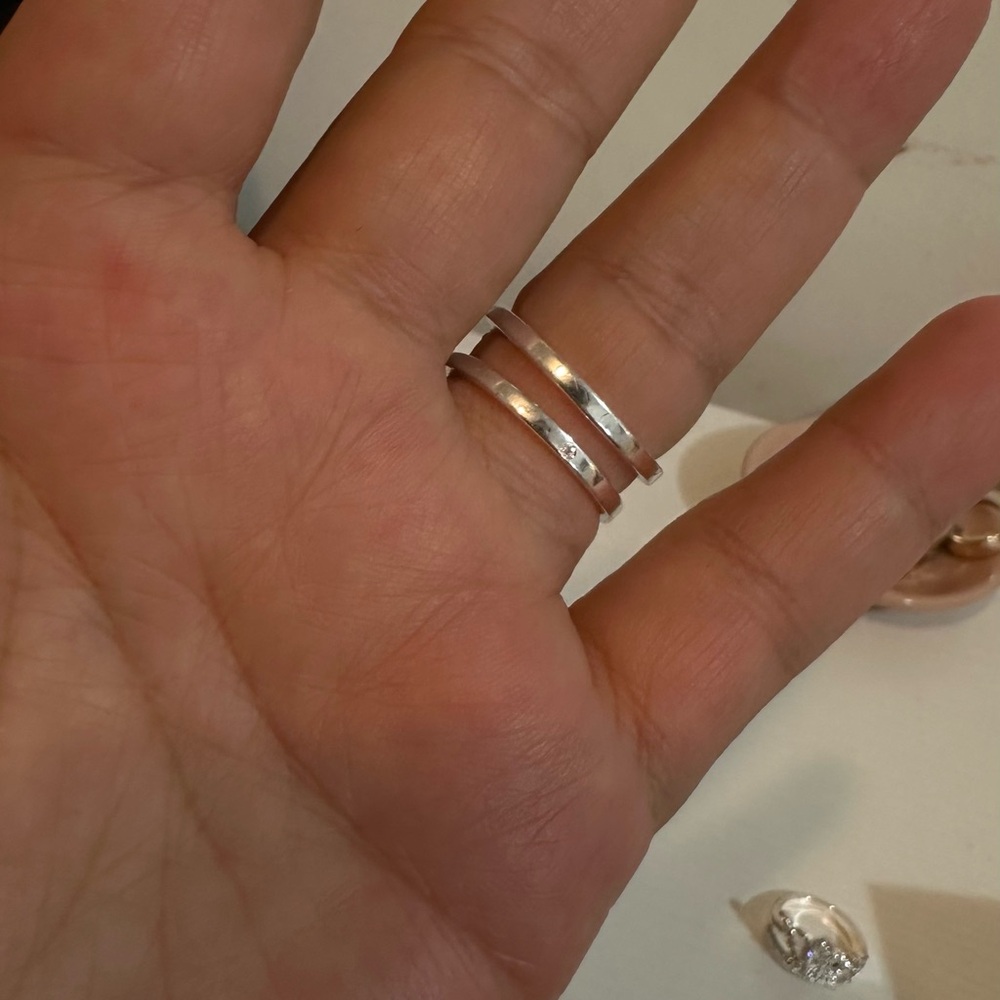 Carter's Elegant Silver Plated Leaf Ring. - image 6